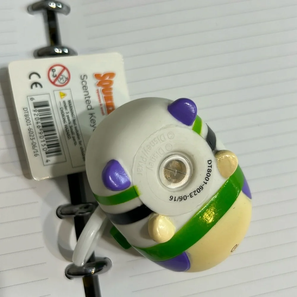 Disney‎ Tsum Tsum - Toy Story Buzz Lightyear Squeezable Scent Keychain Clip NWT